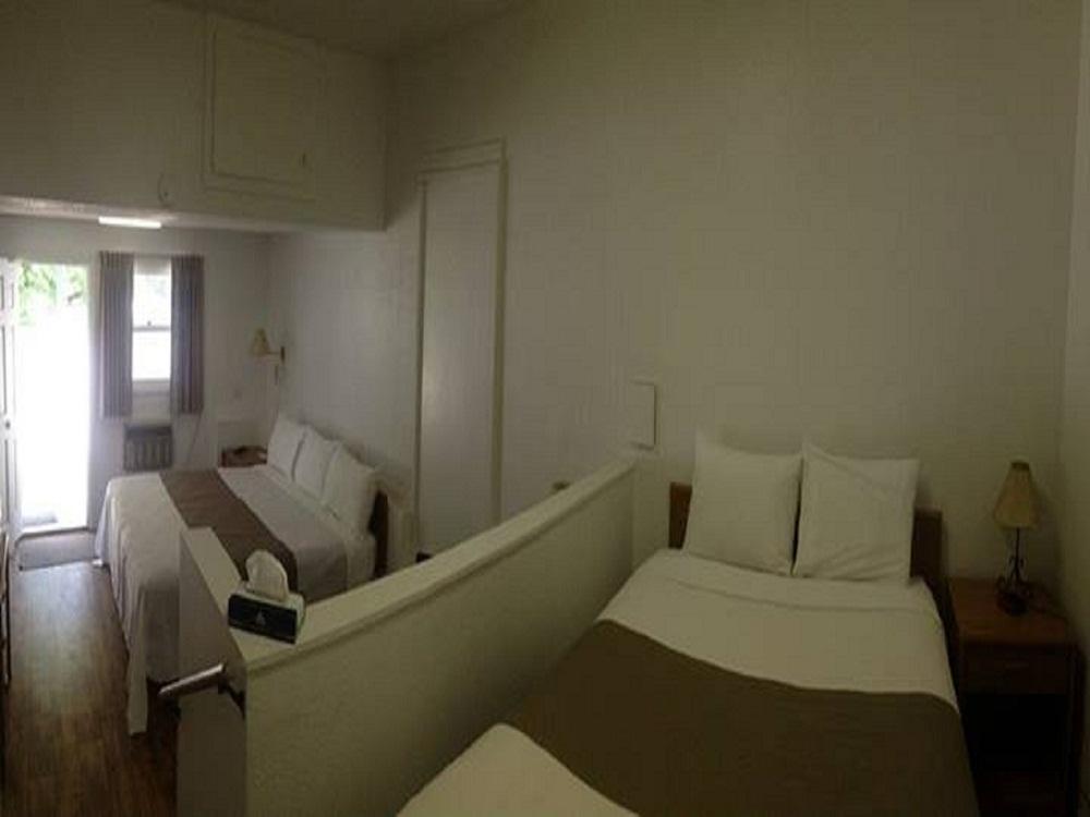The Brookside Motel / Mt. Rushmore Keystone Bagian luar foto